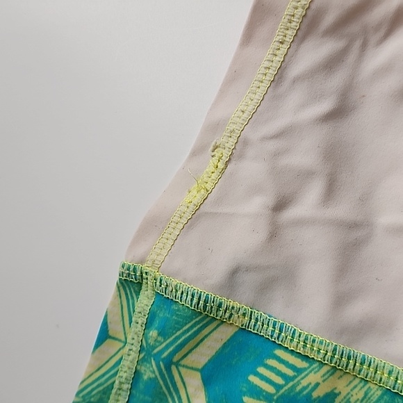 Kids Roxy Rashguard Top - Picture 6 of 6